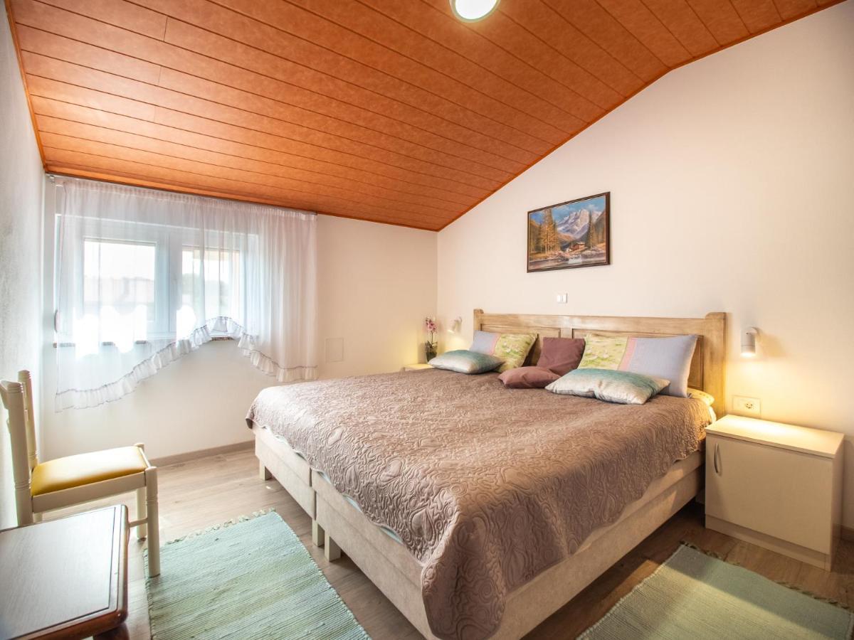 Berat Apartment Vodnjan Bagian luar foto
