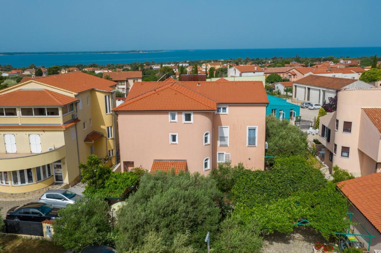 Berat Apartment Vodnjan Bagian luar foto