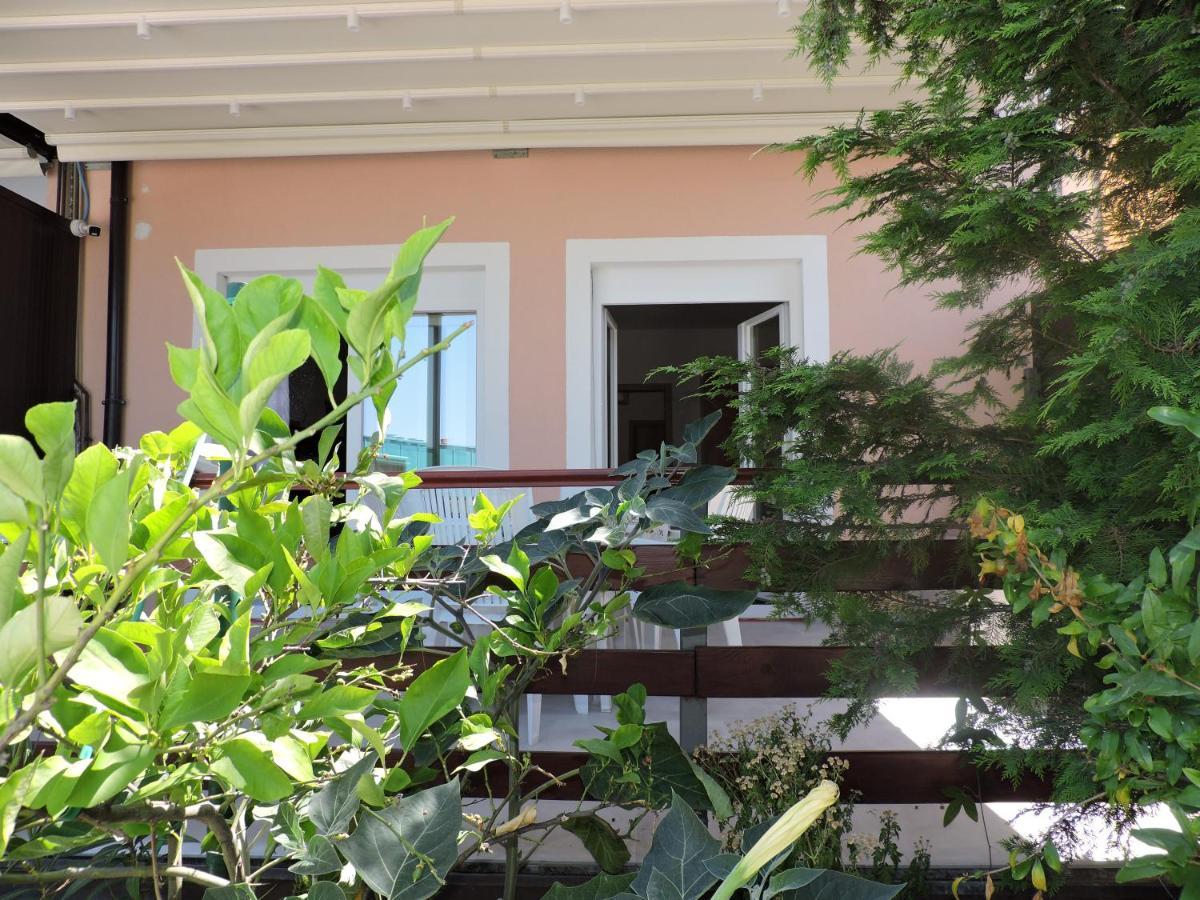 Berat Apartment Vodnjan Bagian luar foto