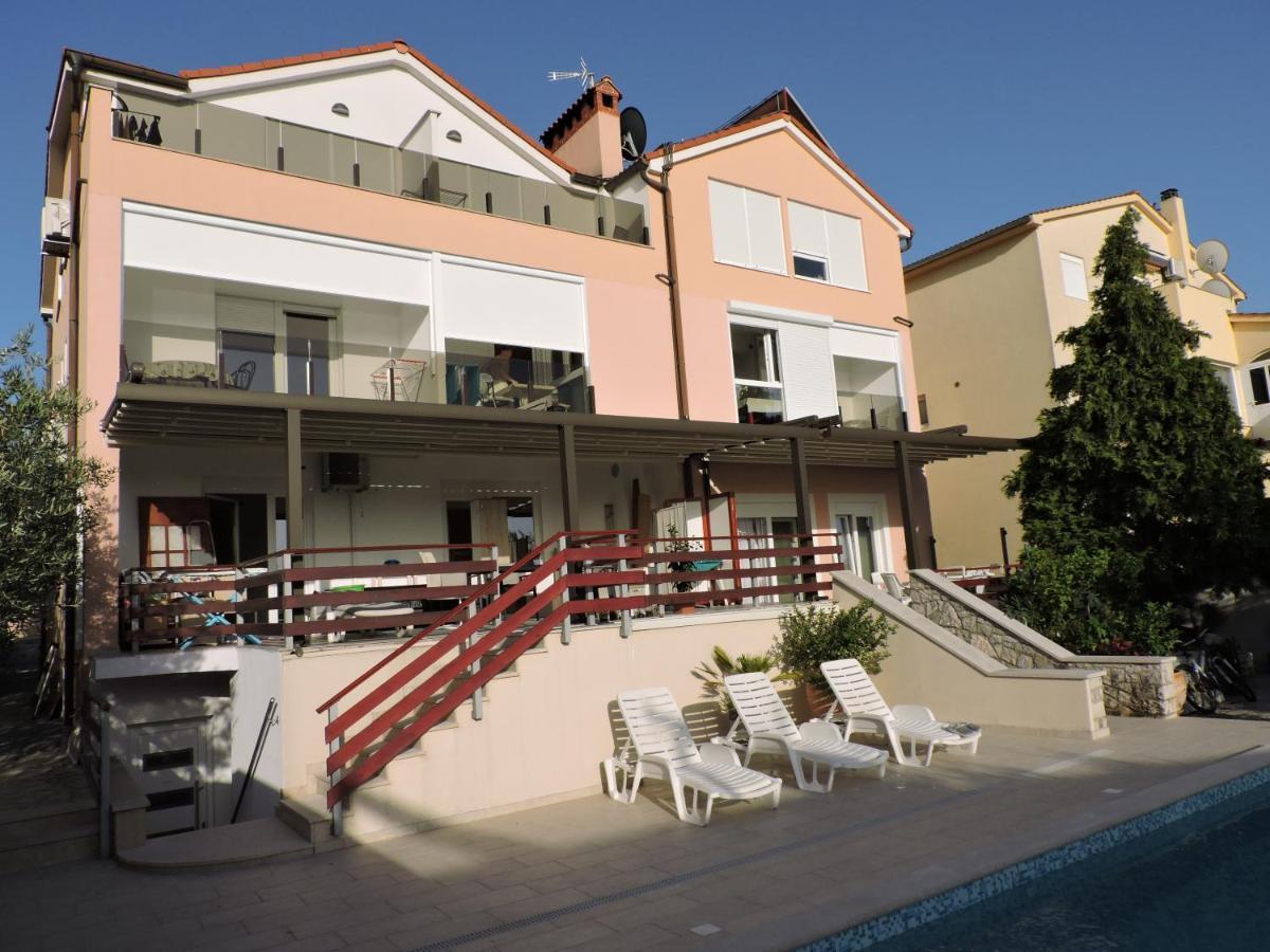 Berat Apartment Vodnjan Bagian luar foto