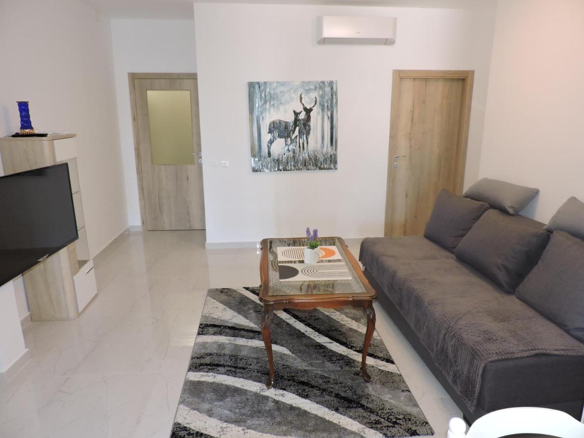 Berat Apartment Vodnjan Bagian luar foto