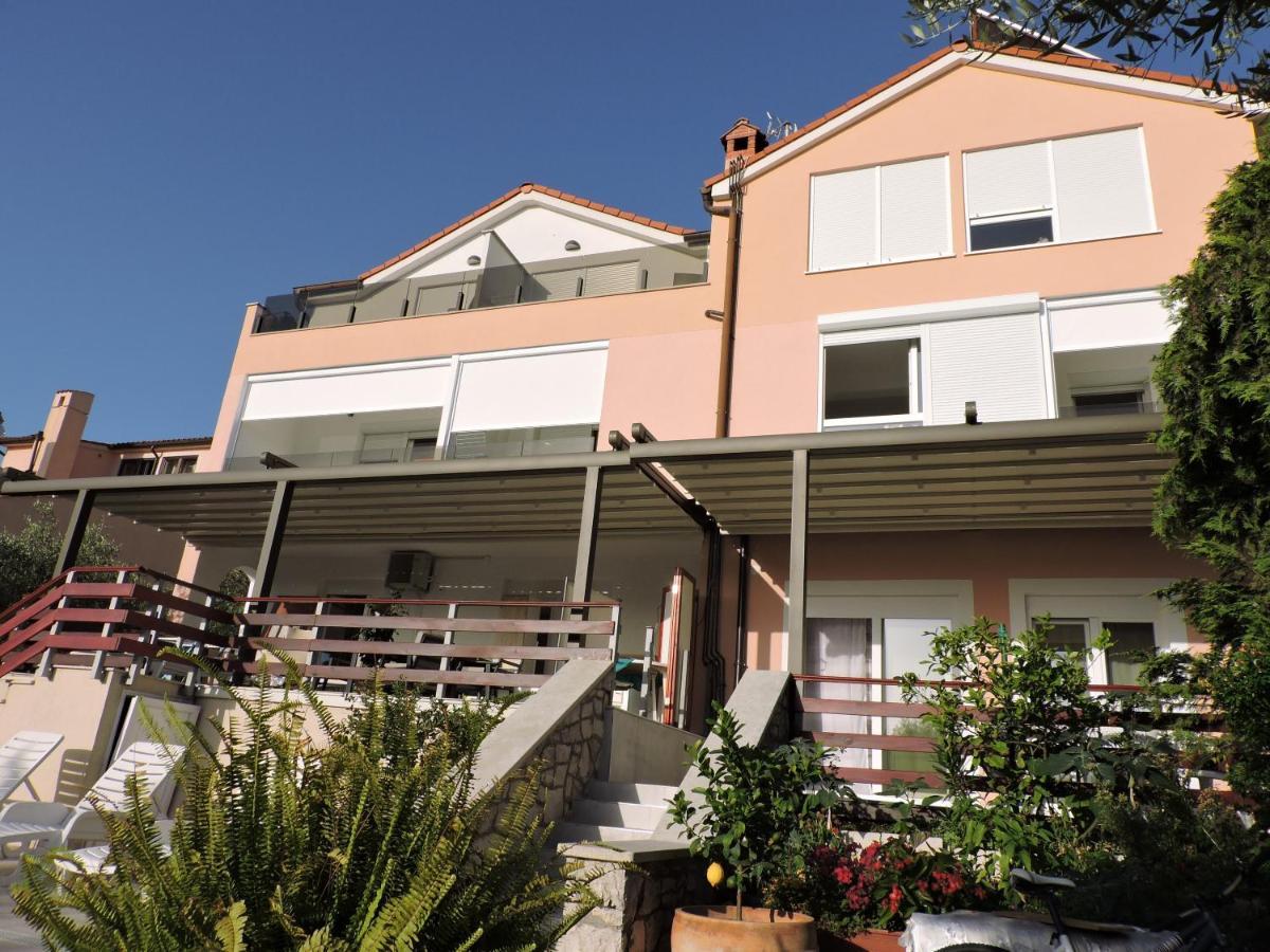 Berat Apartment Vodnjan Bagian luar foto