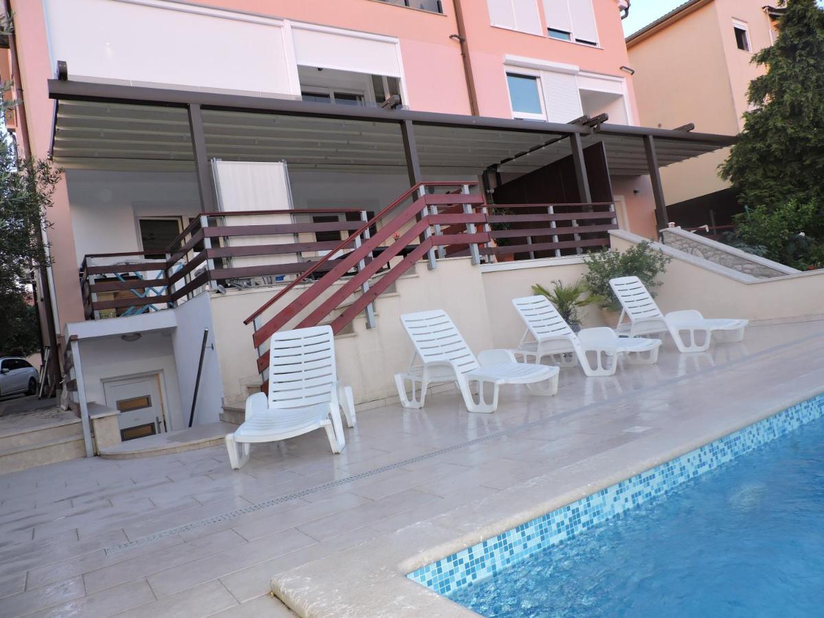 Berat Apartment Vodnjan Bagian luar foto